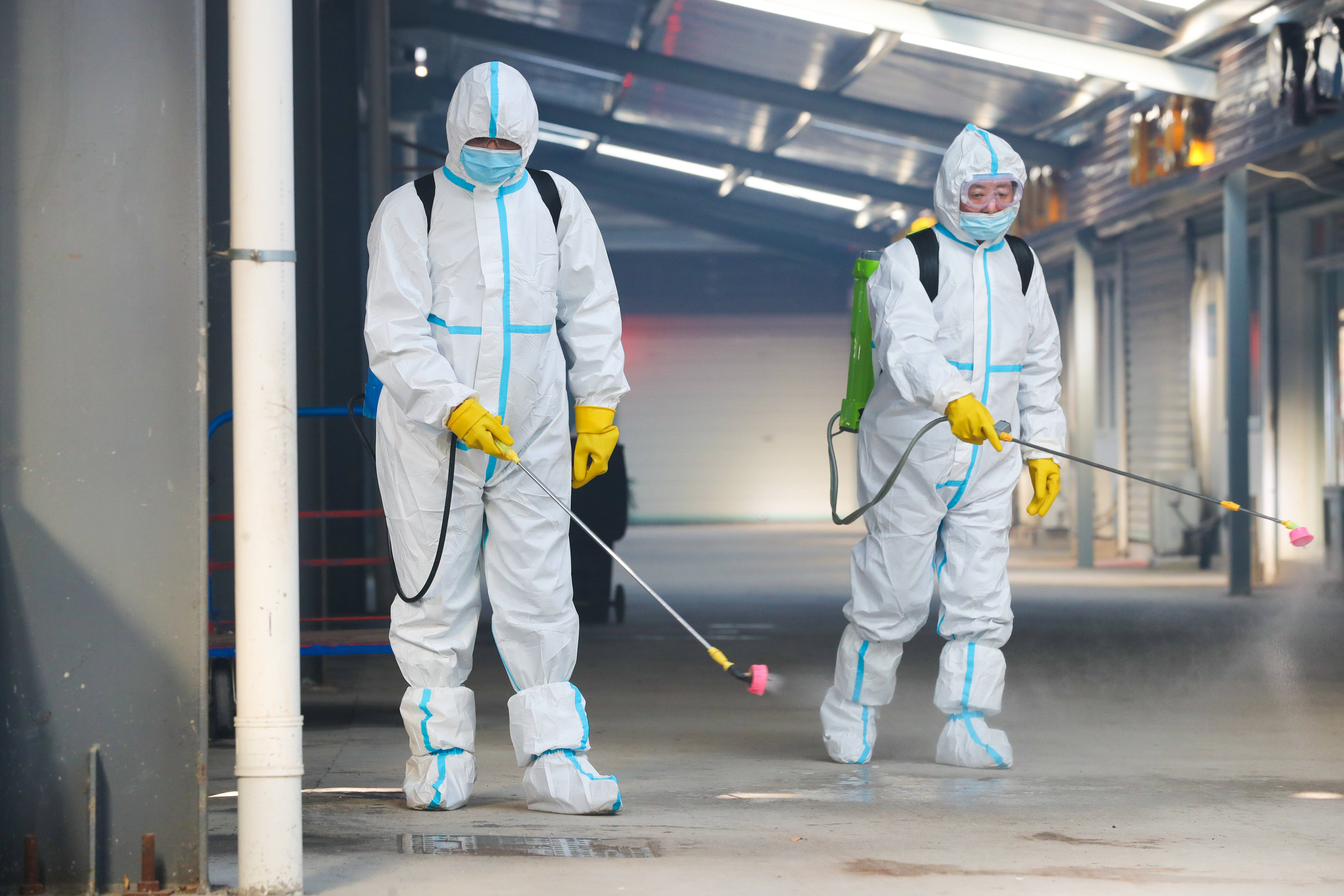 dich-vu-phun-khu-khuan-phong-sach-5