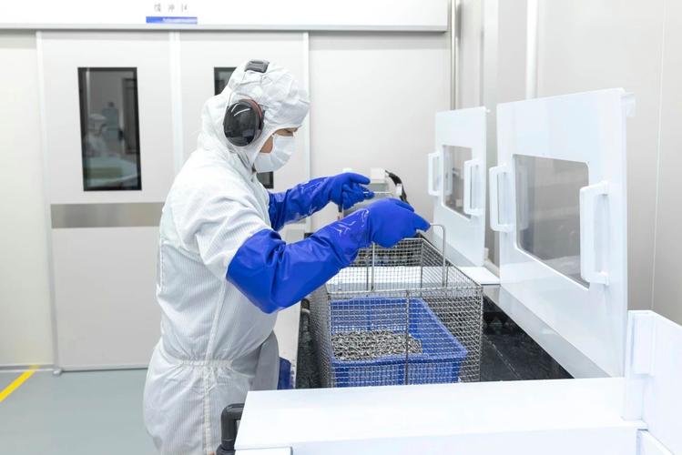 dich-vu-tiet-trung-thiet-bi-21